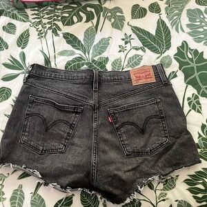 NWOT Black Denim Levi’s